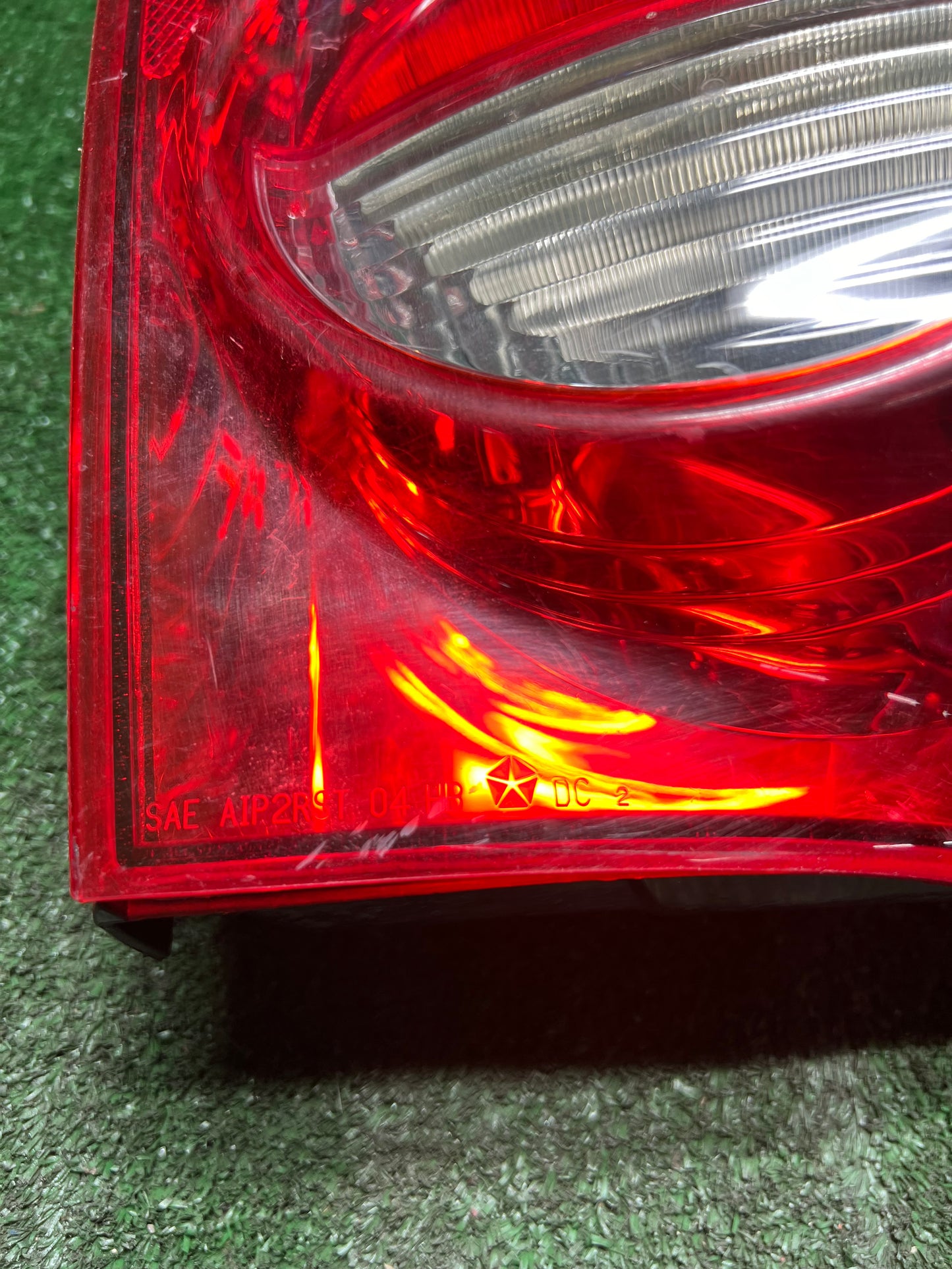 2004 2005 2006 2007 2008 2009 DODGE DURANGO LEFT TAIL LIGHT OEM 55077427AK